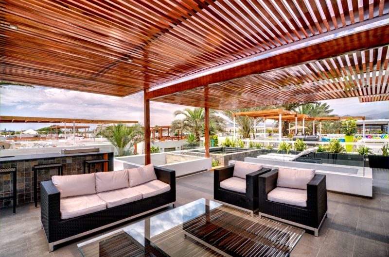 Large Casa Seta by Martín Dulanto Architect large casa seta by martn dulanto architect 364b301