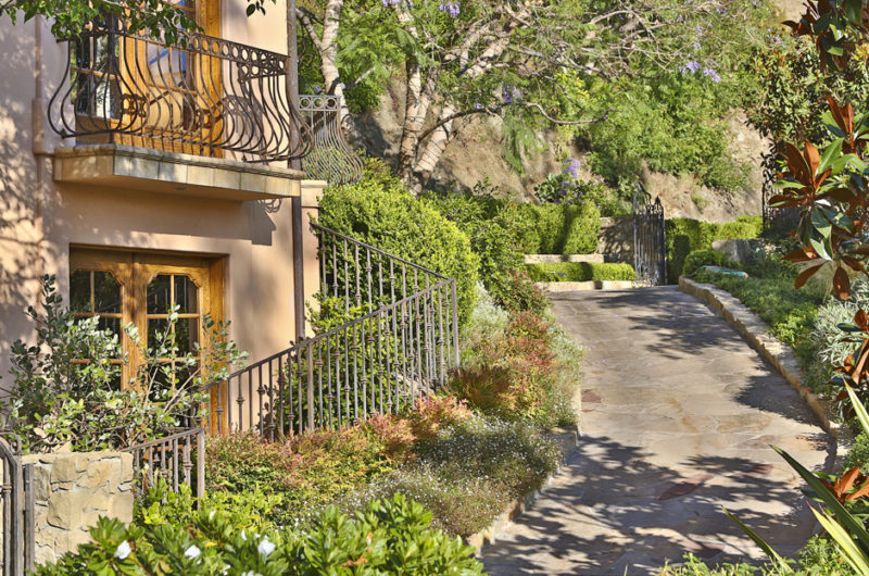 Lavish Estate In Serra Retreat, Malibu lavish estate in serra retreat malibu 9dbef50