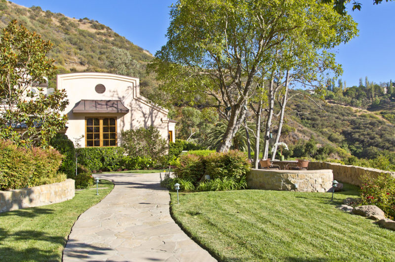 Lavish Estate In Serra Retreat, Malibu lavish estate in serra retreat malibu a6d027a
