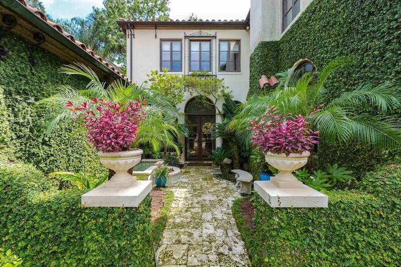 Lavish Mediterranean Revival House In Jacksonville, Florida lavish mediterranean revival house in jacksonville florida d87d1e4