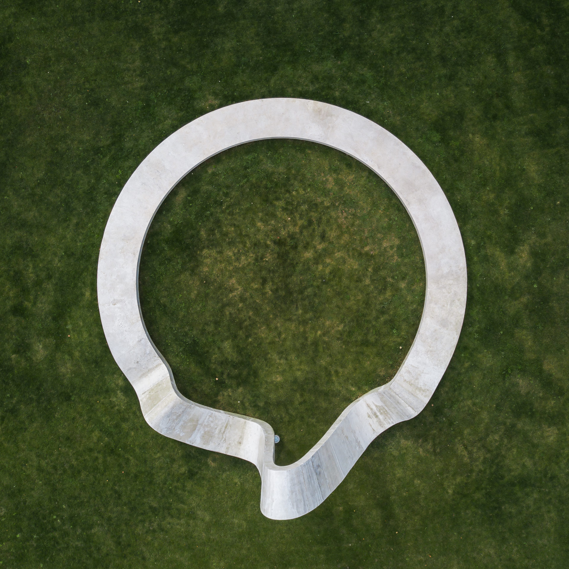 LOOP – new structure in Porto, Portugal designed by FAHR0213 loop new structure in porto portugal designed by fahr0213 7990085