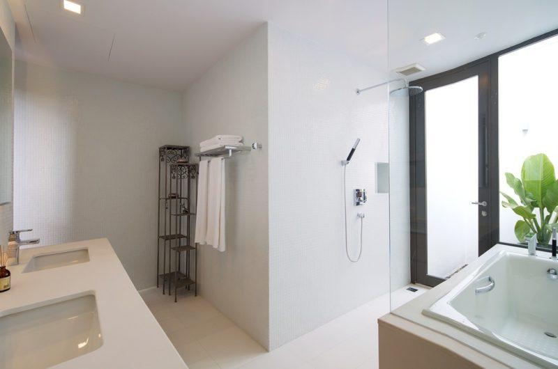 Lovely Fuschia Villa in Thao Dien, Vietnam lovely fuschia villa in thao dien vietnam 98a8529