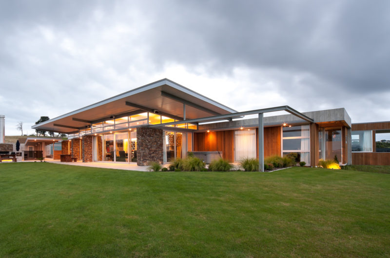 Lovely Okura House by Bossley Architects lovely okura house by bossley architects be97574