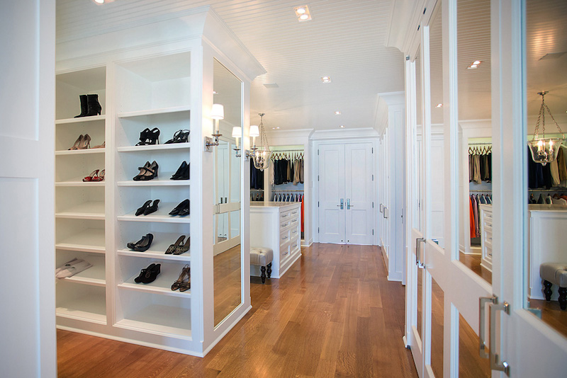 Luxe Estate In Bay Harbor, Michigan To Be Up For Auction luxe estate in bay harbor michigan to be up for auction 6a632a7