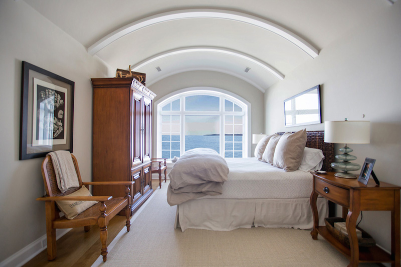 Luxe Estate In Bay Harbor, Michigan To Be Up For Auction luxe estate in bay harbor michigan to be up for auction aefeb4f