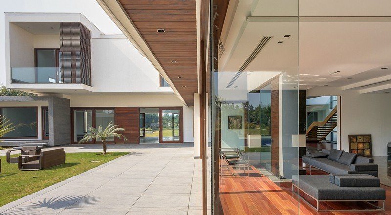 Luxurious E4 House by DADA Partners luxurious e4 house by dada partners 72ecccc