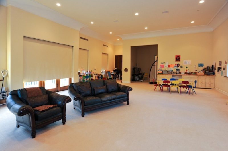 Luxurious Mediterranean Residence in Los Angeles luxurious mediterranean residence in los angeles 268eddf