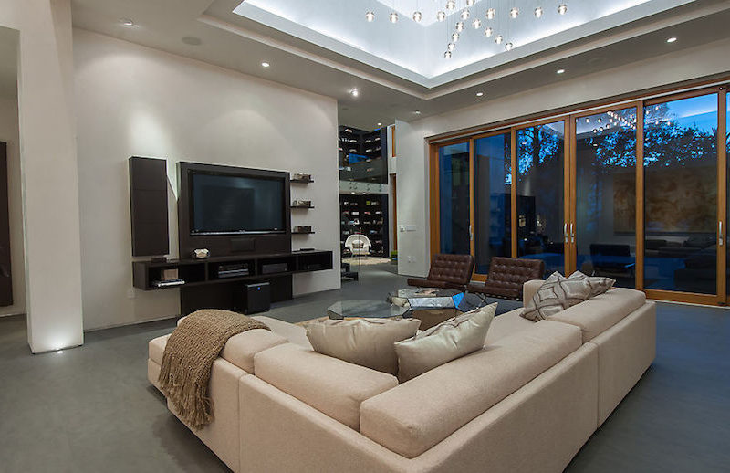 Luxurious Museum-Like Home In Los Angeles, California luxurious museum like home in los angeles california 304cc50