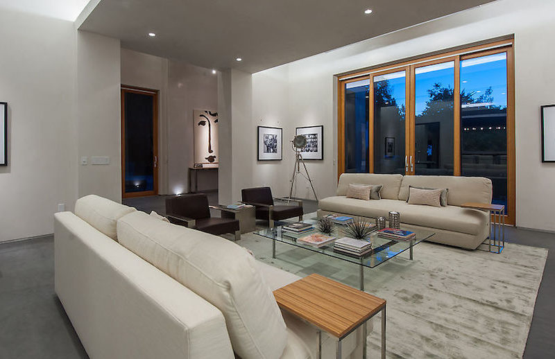 Luxurious Museum-Like Home In Los Angeles, California luxurious museum like home in los angeles california fffcdf3