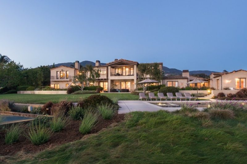 Magnificent Malibu Estate Is Worth $24.9 Million magnificent malibu estate is worth 249 million 168a9bd