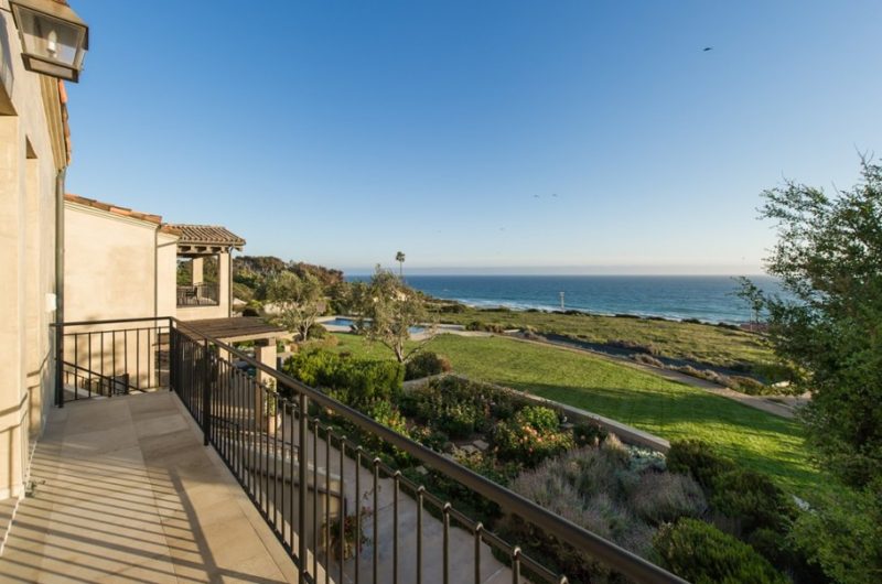 Magnificent Malibu Estate Is Worth $24.9 Million magnificent malibu estate is worth 249 million 91c947a