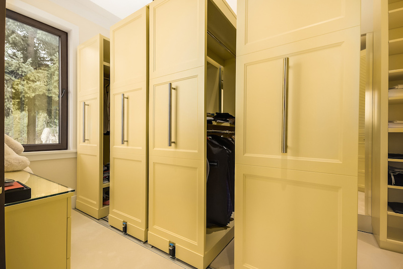 Magnificent Mediterranean Villa In Isleview Road, Canada magnificent mediterranean villa in isleview road canada 4c4c4d8