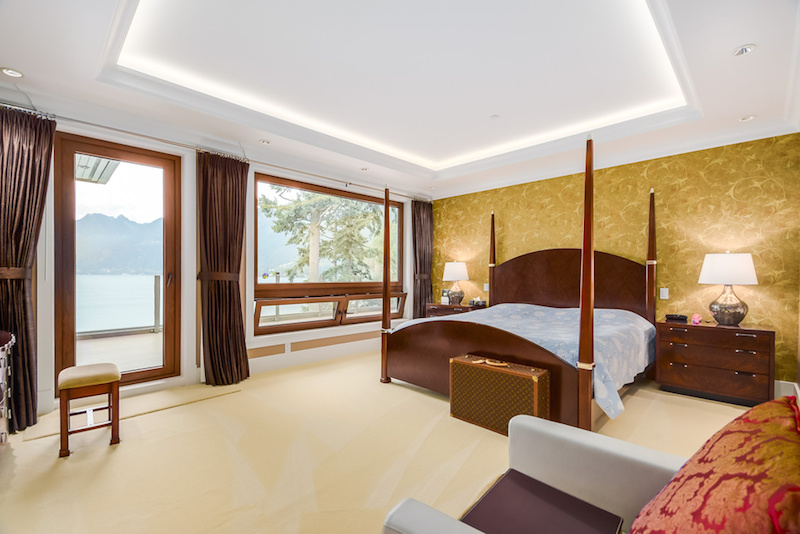 Magnificent Mediterranean Villa In Isleview Road, Canada magnificent mediterranean villa in isleview road canada 83a5a35