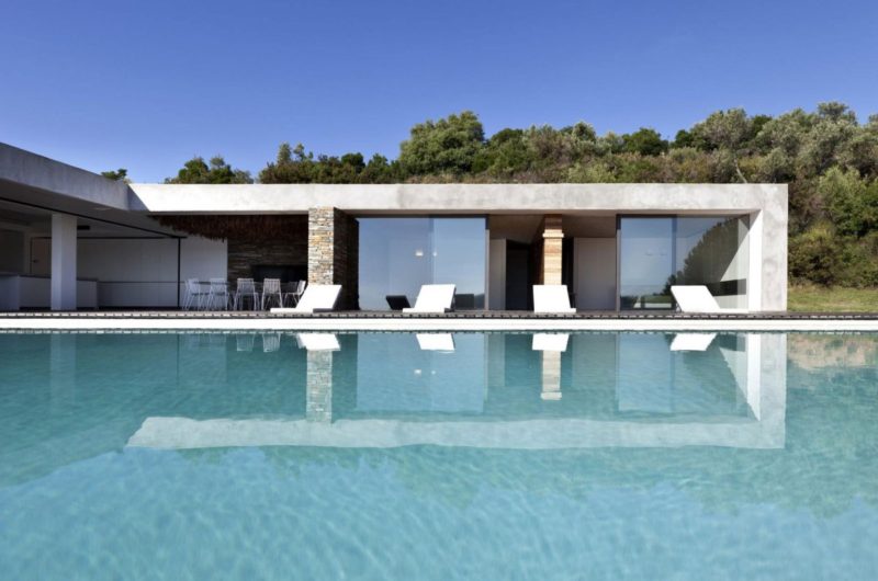 Majestic Plane House by K Studio majestic plane house by k studio ee7f7ce