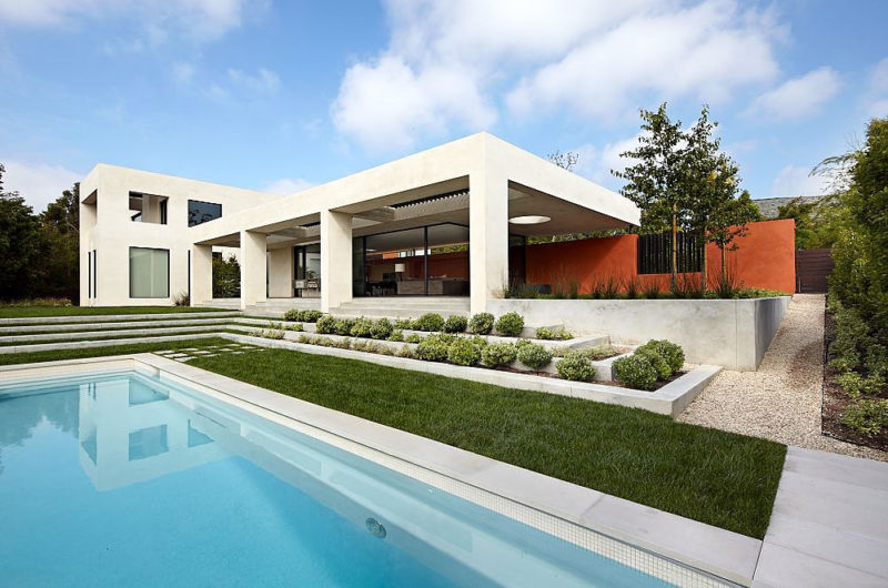 Majestic Three Wall House in LA, California majestic three wall house in la california 04824b6