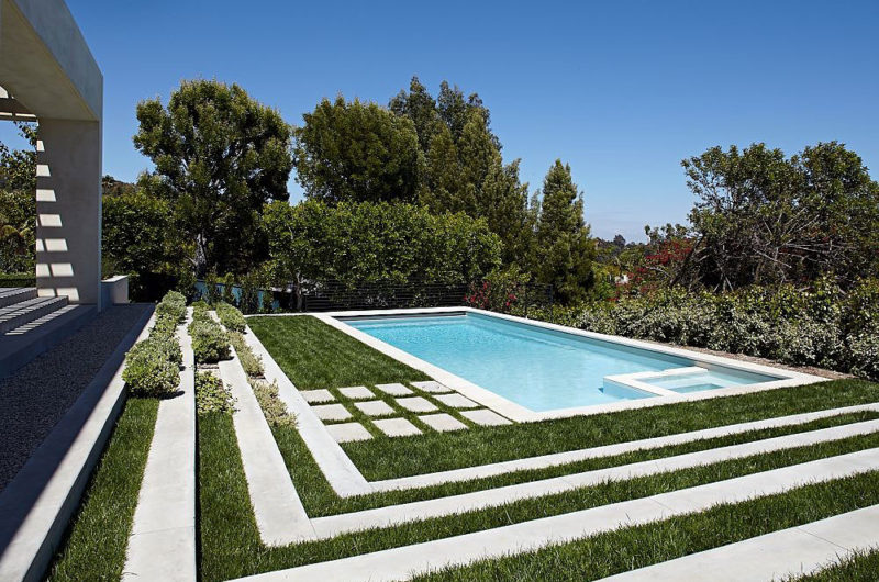 Majestic Three Wall House in LA, California majestic three wall house in la california f08af29