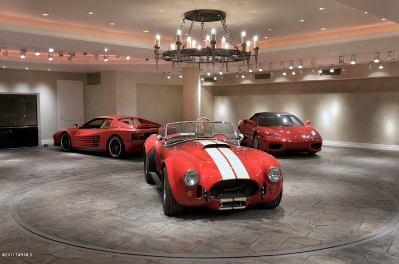 Manicured Car Enthusiast's Dream Home in U.S manicured car enthusiasts dream home in us 1851fe5