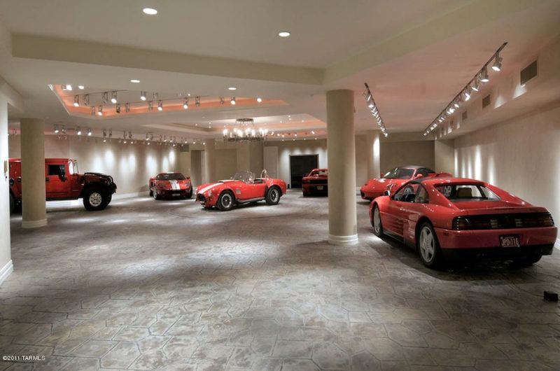 Manicured Car Enthusiast's Dream Home in U.S manicured car enthusiasts dream home in us 3bb259d