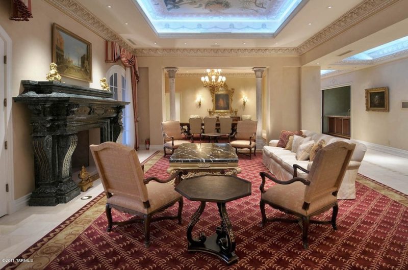 Manicured Car Enthusiast's Dream Home in U.S manicured car enthusiasts dream home in us e16c894