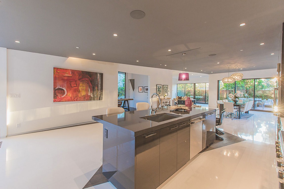 Mansfield Avenue House In Los Angeles, USA mansfield avenue house in los angeles usa de3c5de