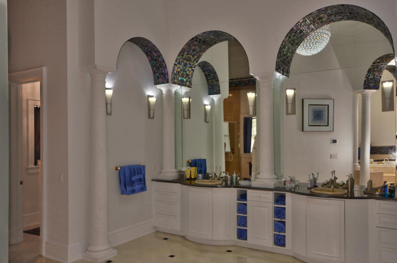 Mesmerizing Gated Avila Estate in Florida, USA mesmerizing gated avila estate in florida usa 3e73a30