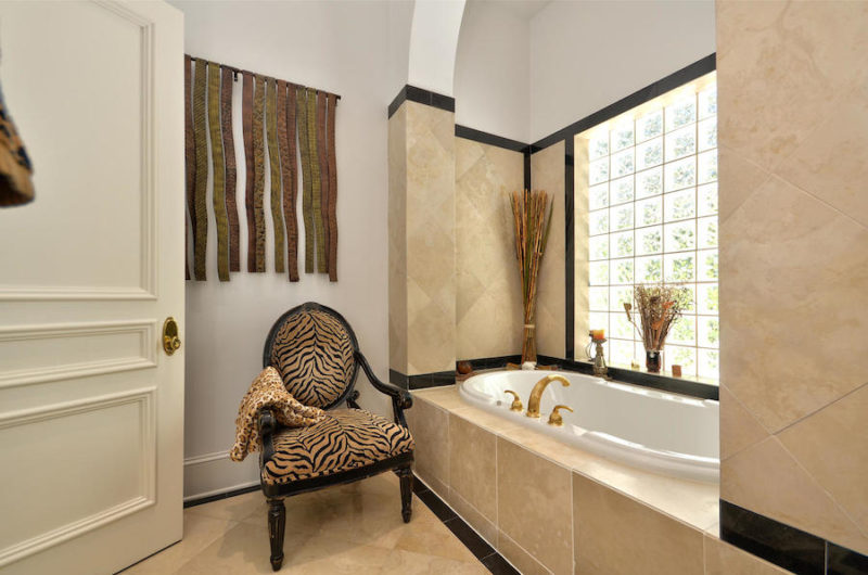 Mesmerizing Gated Avila Estate in Florida, USA mesmerizing gated avila estate in florida usa 7e67c9b