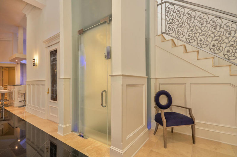 Mesmerizing Gated Avila Estate in Florida, USA mesmerizing gated avila estate in florida usa c99a519