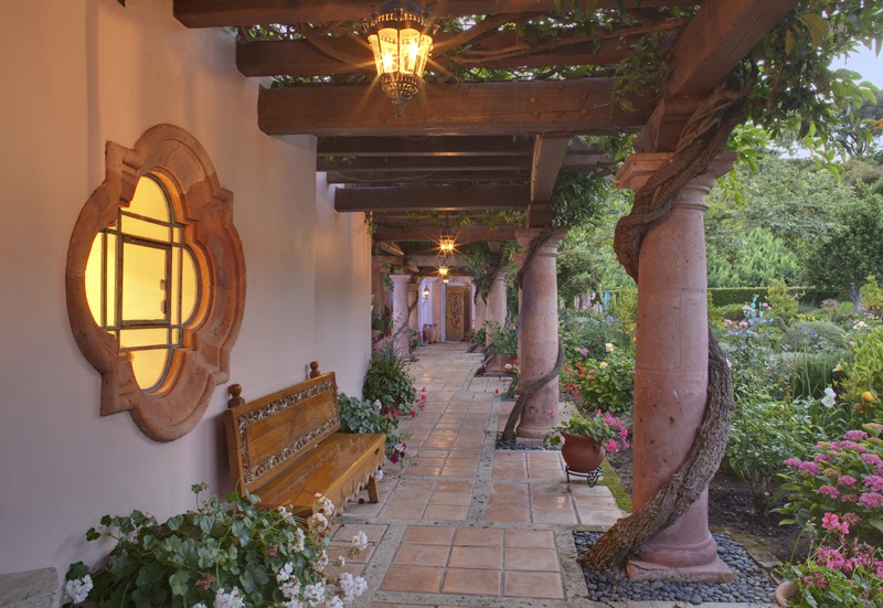 Mexican-Inspired Malibu Estate and Vineyard mexican inspired malibu estate and vineyard 7282406