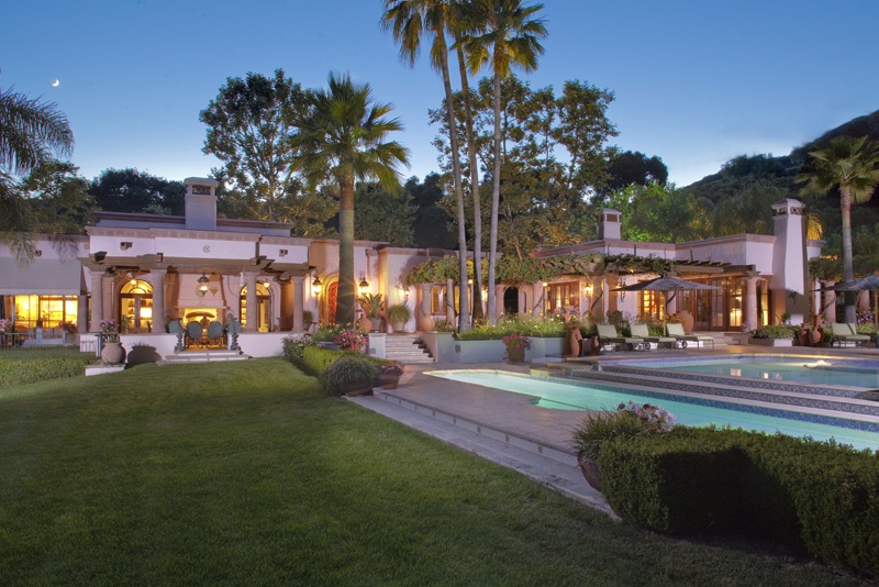 Mexican-Inspired Malibu Estate and Vineyard mexican inspired malibu estate and vineyard 84e9af2