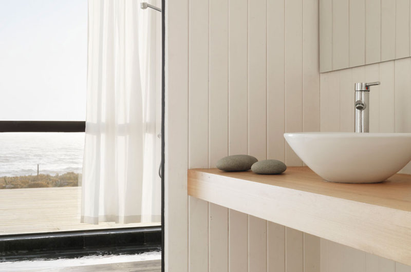 Minimalist House W by 01Arq minimalist house w by 01arq 14ce1f5