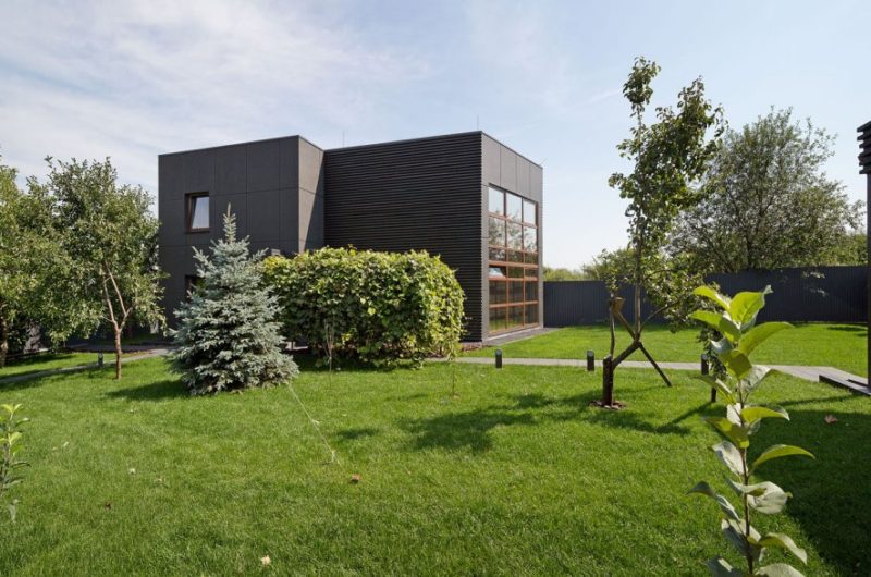 Minimalist Jack’s House by Sergey Makhno minimalist jacks house by sergey makhno 2565427