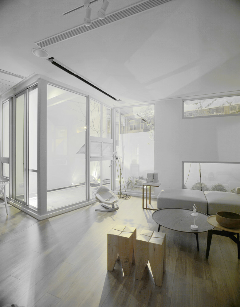 Minimalistic Street Canvas In Tainan City, Taiwan minimalistic street canvas in tainan city taiwan c1cc034