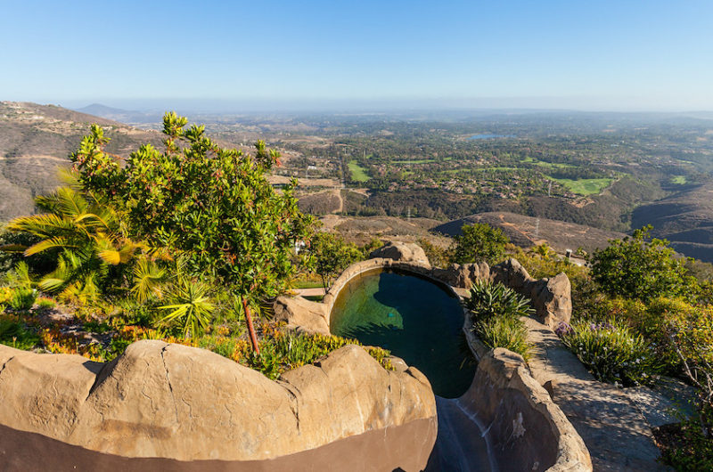 Modern And Sophisticated Mansion In Escondido, California modern and sophisticated mansion in escondido california 2be03f8