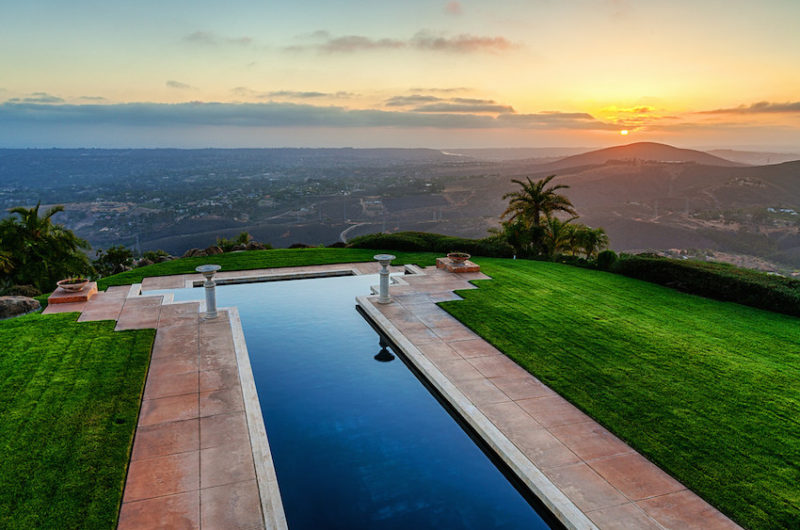 Modern And Sophisticated Mansion In Escondido, California modern and sophisticated mansion in escondido california 77ab653