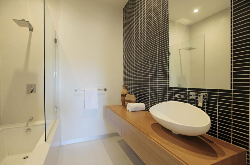 Modern Laurel Residence by Amit Apel Design modern laurel residence by amit apel design dfe4552