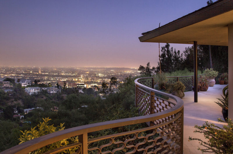 Modern Residence in Beverly Hills by Marmol + Radziner AIA modern residence in beverly hills by marmol radziner aia 1782311