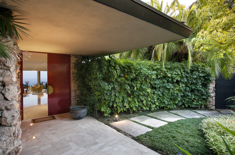 Modern Residence in Beverly Hills by Marmol + Radziner AIA modern residence in beverly hills by marmol radziner aia 273bf11