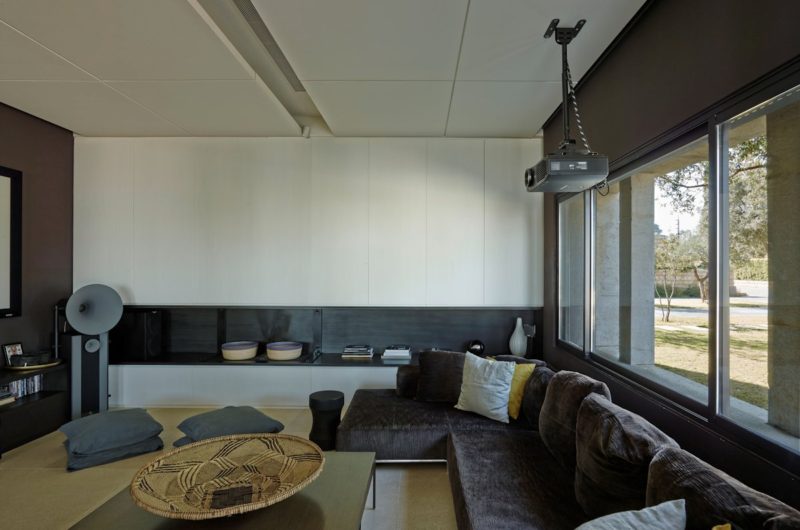 Modern Villa Yarze by by Raëd Abillama Architects modern villa yarze by by rad abillama architects 4e248a3