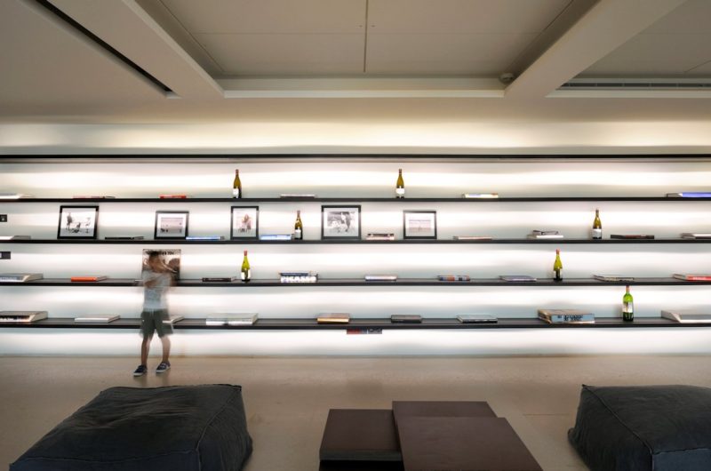 Modern Villa Yarze by by Raëd Abillama Architects modern villa yarze by by rad abillama architects 9d4840a