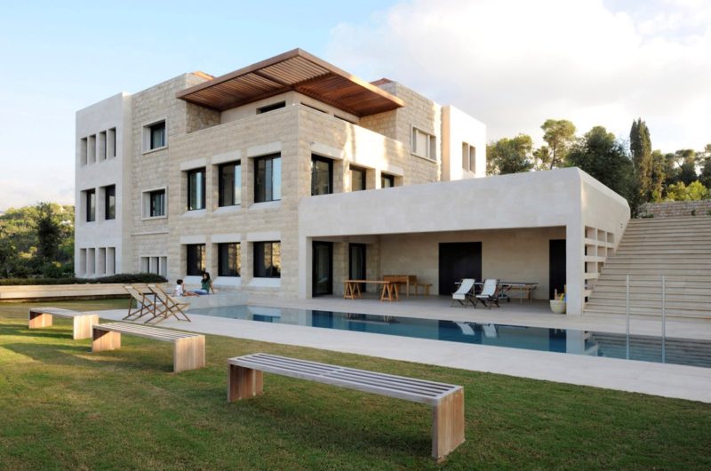 Modern Villa Yarze by by Raëd Abillama Architects modern villa yarze by by rad abillama architects cedfbee