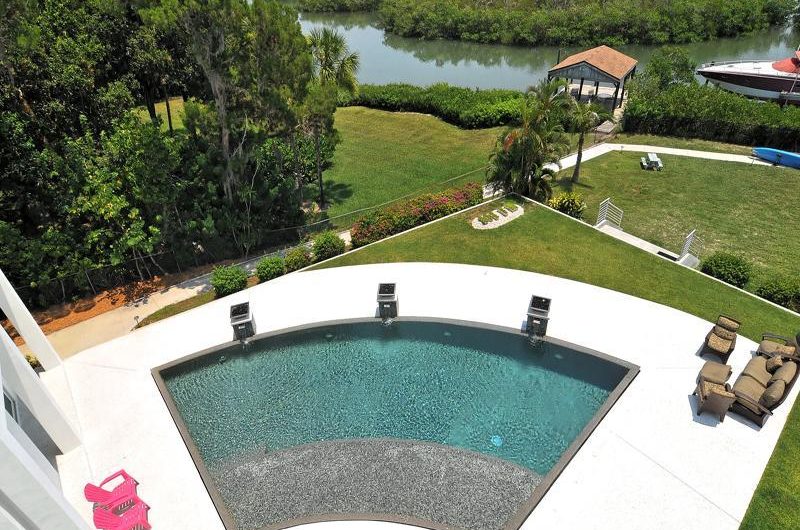 Modern Waterfront Home in Sarasota modern waterfront home in sarasota 23813ee