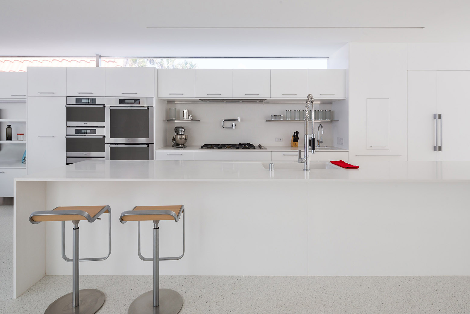 Modern Zig-Zag House In Venice, Los Angeles, USA modern zig zag house in venice los angeles usa 9671f39