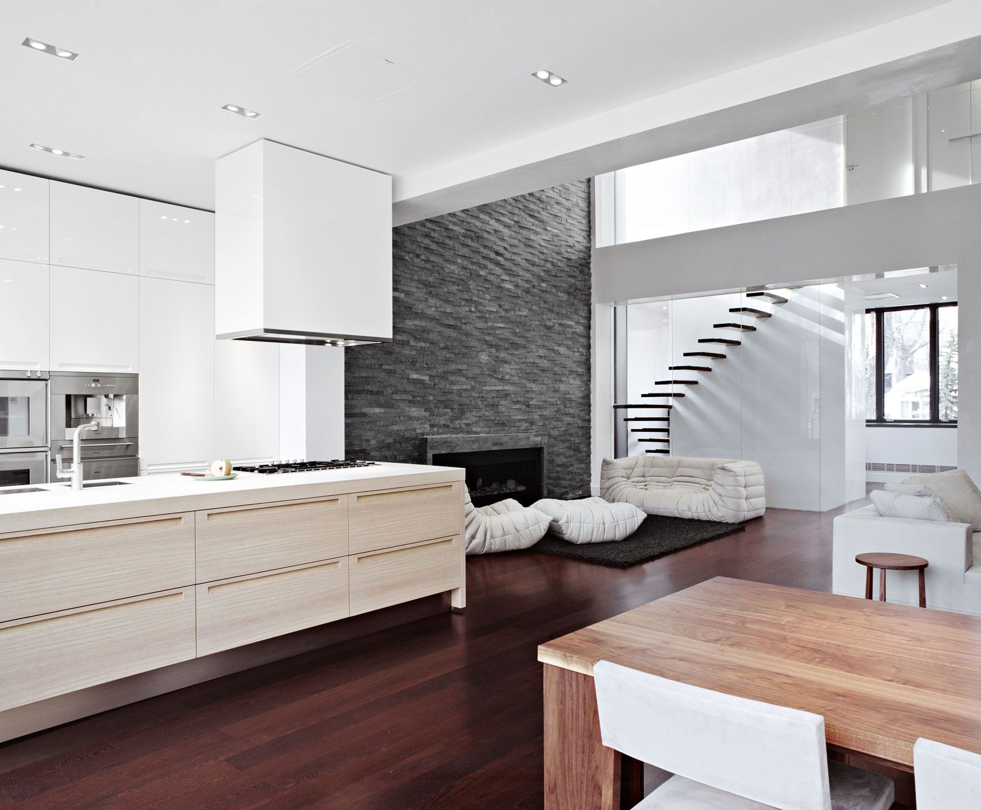 Multi-generational Bayside Houseby Grzywinski+Pons multi generational bayside houseby grzywinskipons 24fba1a