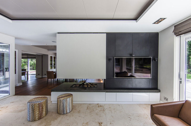 Nature Bounded Villa in the Dunes by Centric Design Group nature bounded villa in the dunes by centric design group 0e765bb