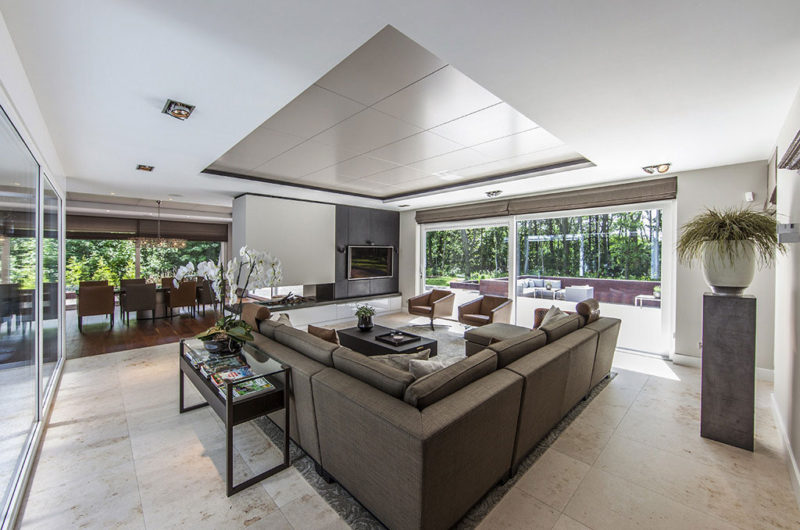 Nature Bounded Villa in the Dunes by Centric Design Group nature bounded villa in the dunes by centric design group 4cd9470