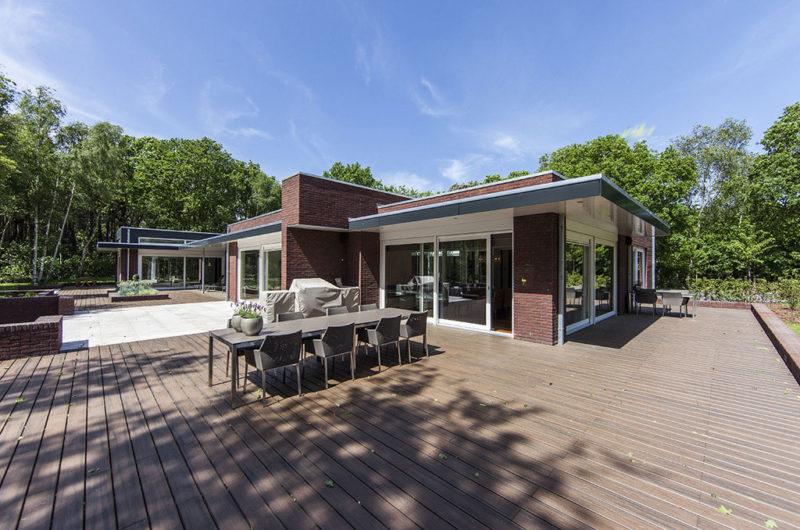 Nature Bounded Villa in the Dunes by Centric Design Group nature bounded villa in the dunes by centric design group becec2b