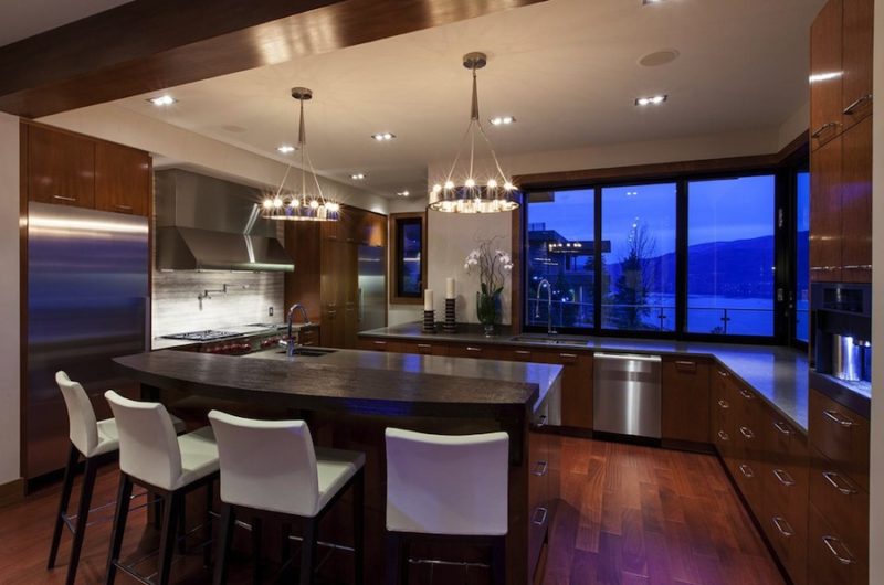 Nautica Vista – A Private Lakeside Mansion Auctioned for $4.7 Million nautica vista a private lakeside mansion auctioned for 47 million 5b3ee34