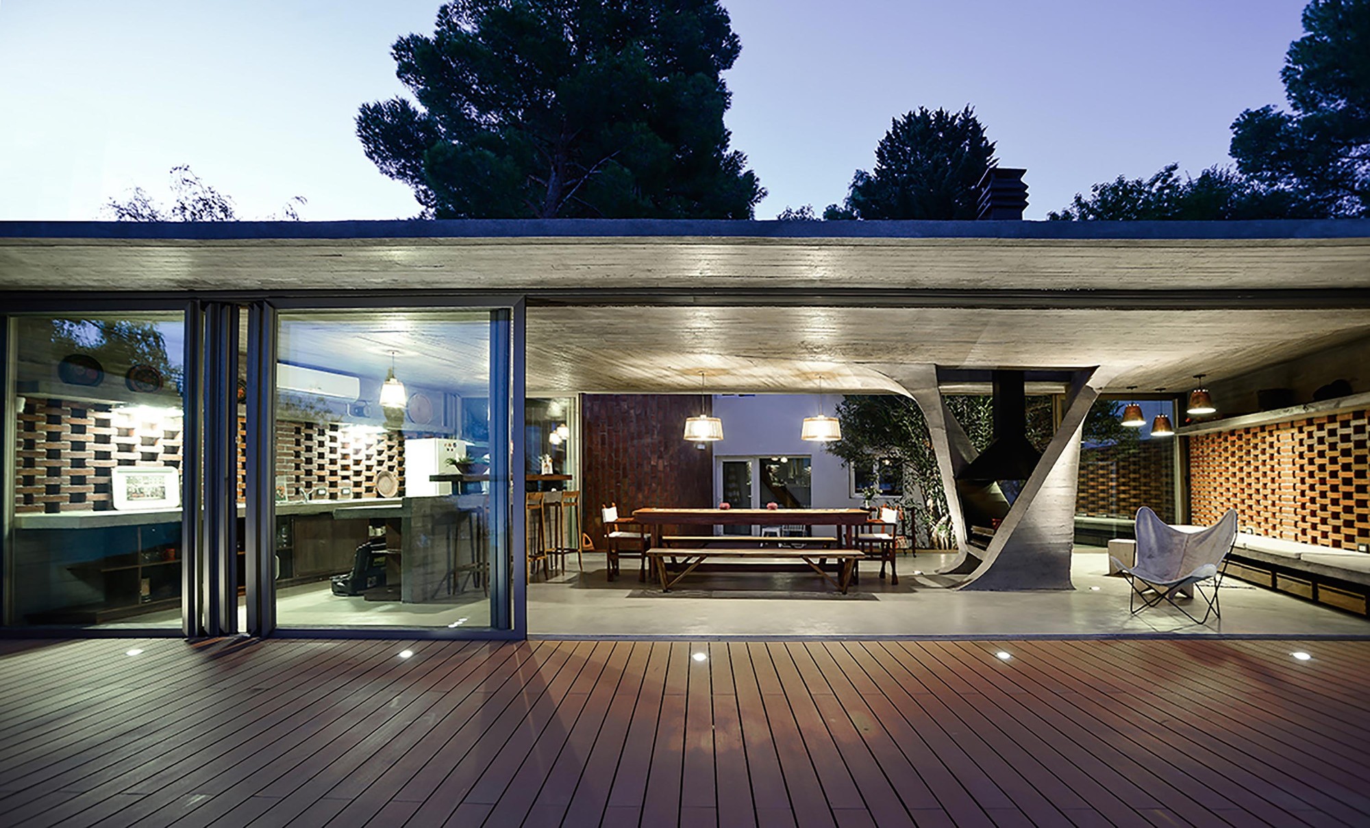 One Column House In Río Negro Province, Argentina one column house in ro negro province argentina 3666f12