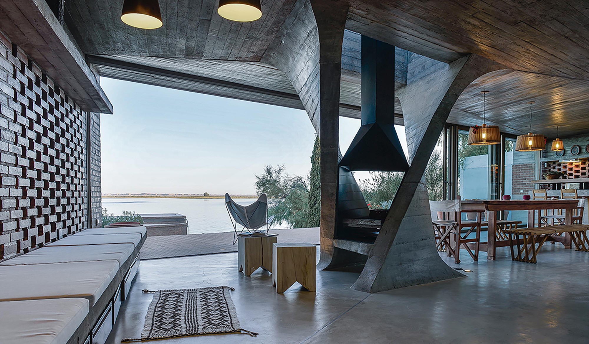 One Column House In Río Negro Province, Argentina one column house in ro negro province argentina a93f19f