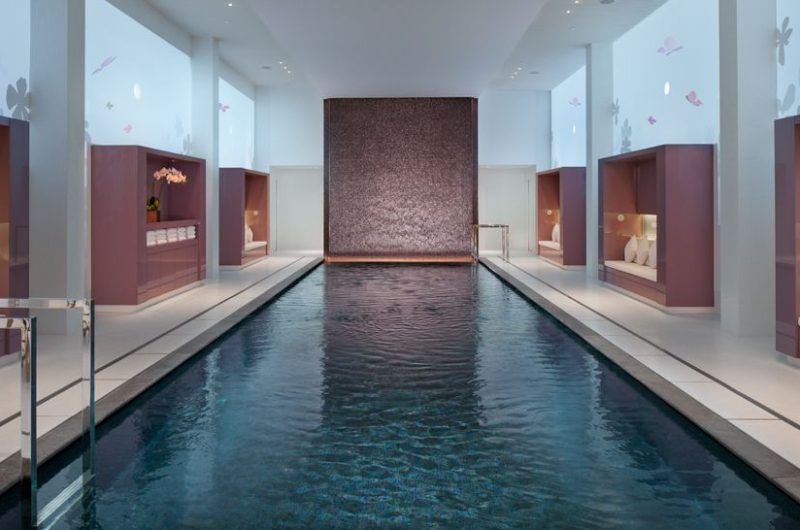 Opulent Mandarin Oriental Hotel in Paris opulent mandarin oriental hotel in paris de3d443